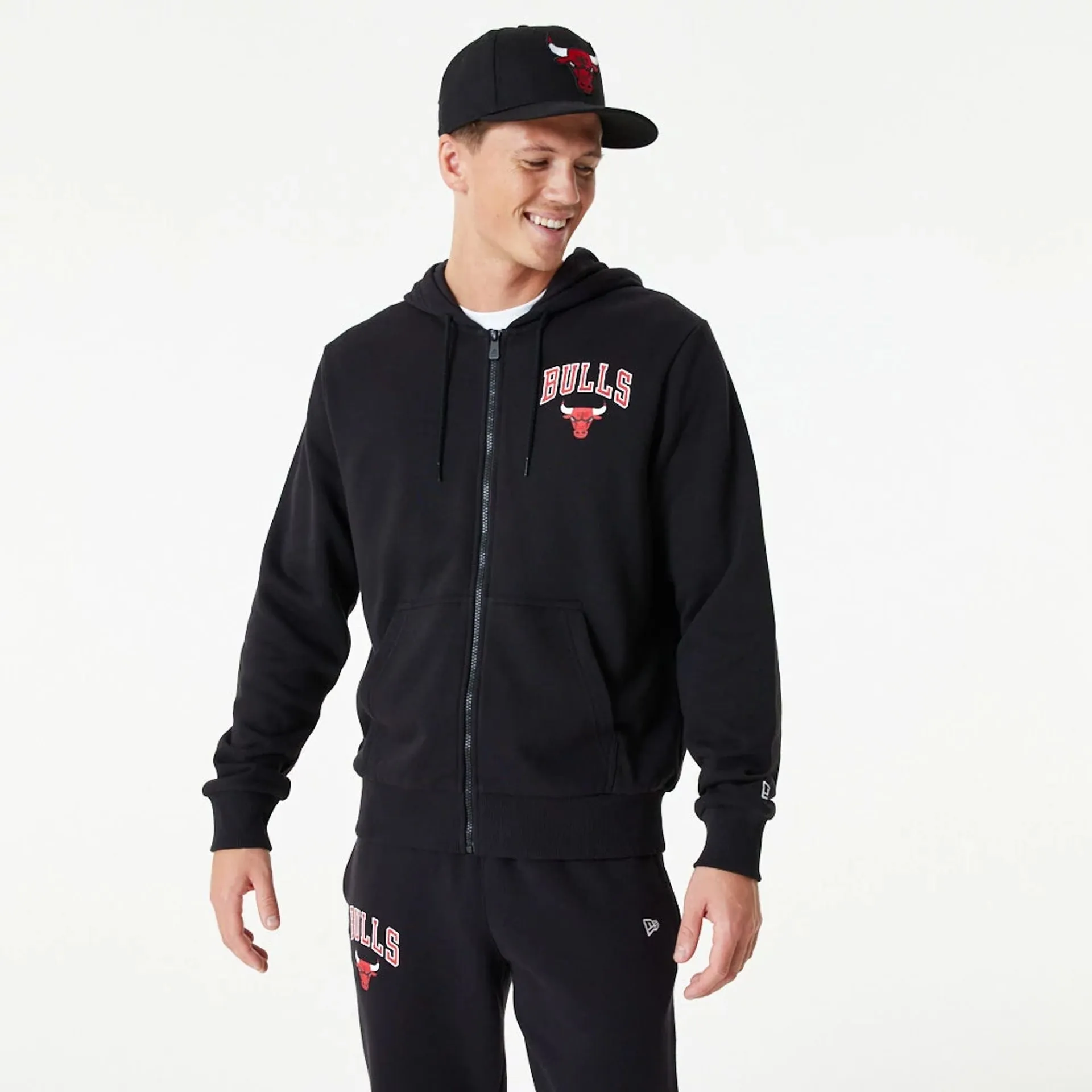 Chicago Bulls NBA Essential Black Full Zip Hoodie