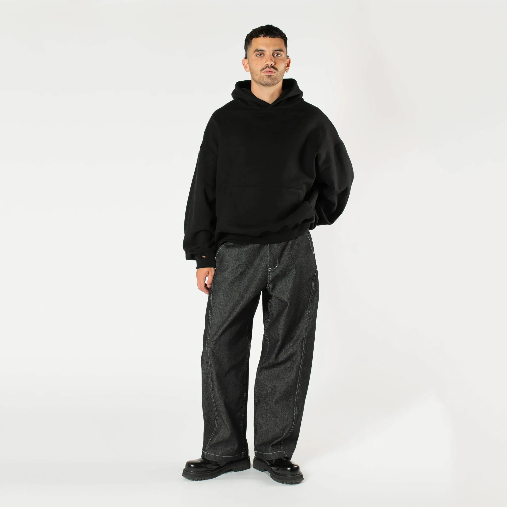 Estudio Niksen Signature Thumb Hoodie (Black)