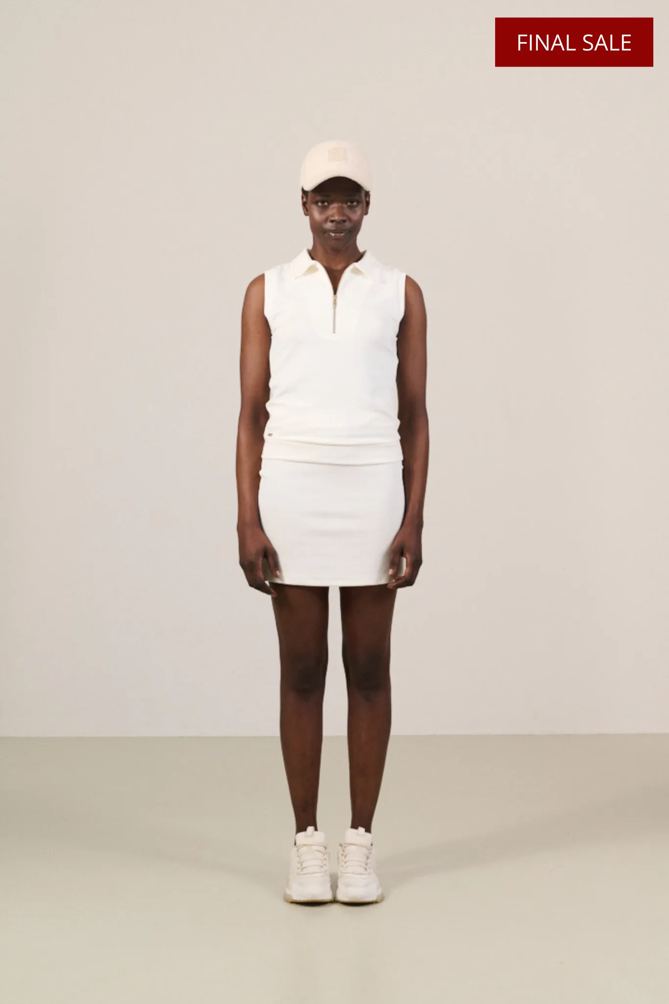 FOREST ESSENTIEL sleeveless polo - Marshmellow