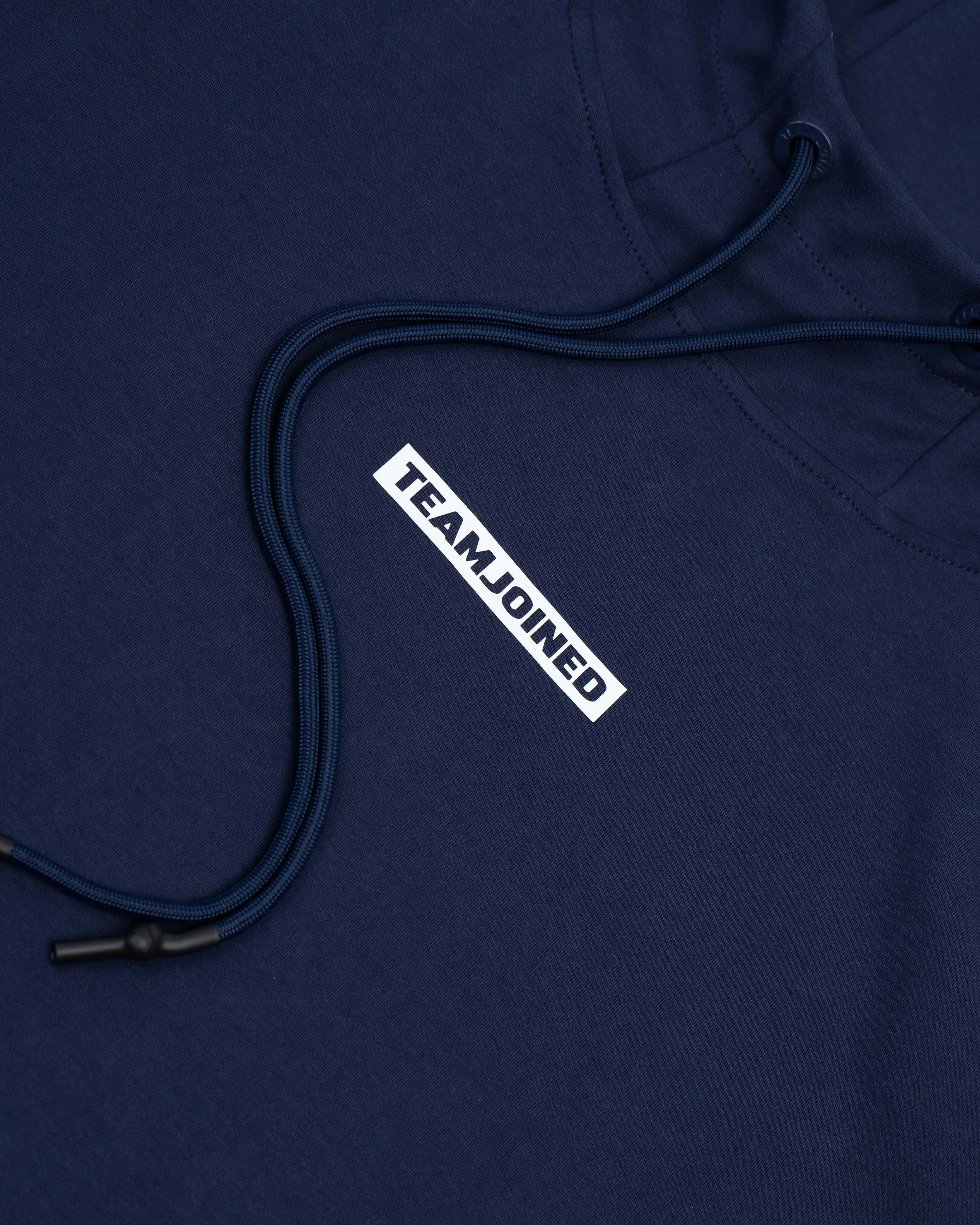 Performance Muscle-Fit Hoodie