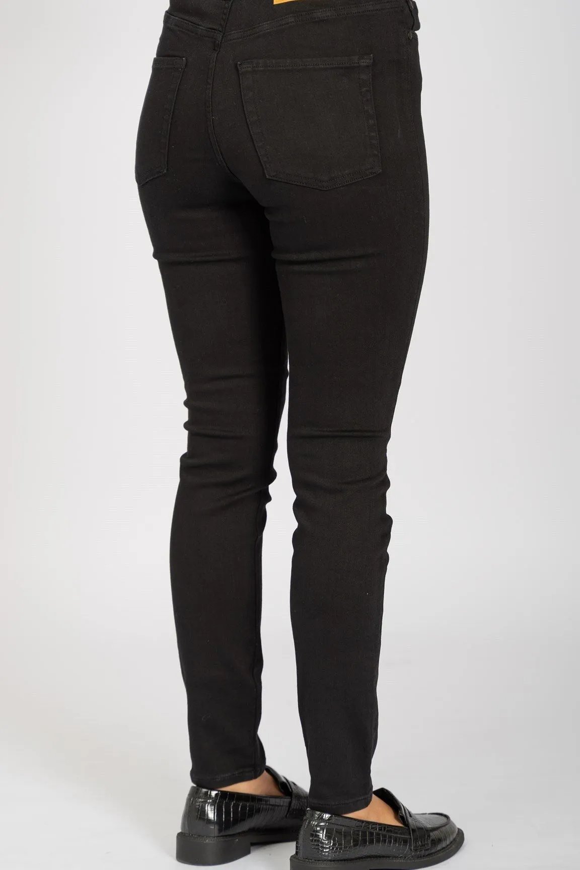 Performance Skinny Jeans - Black Denim