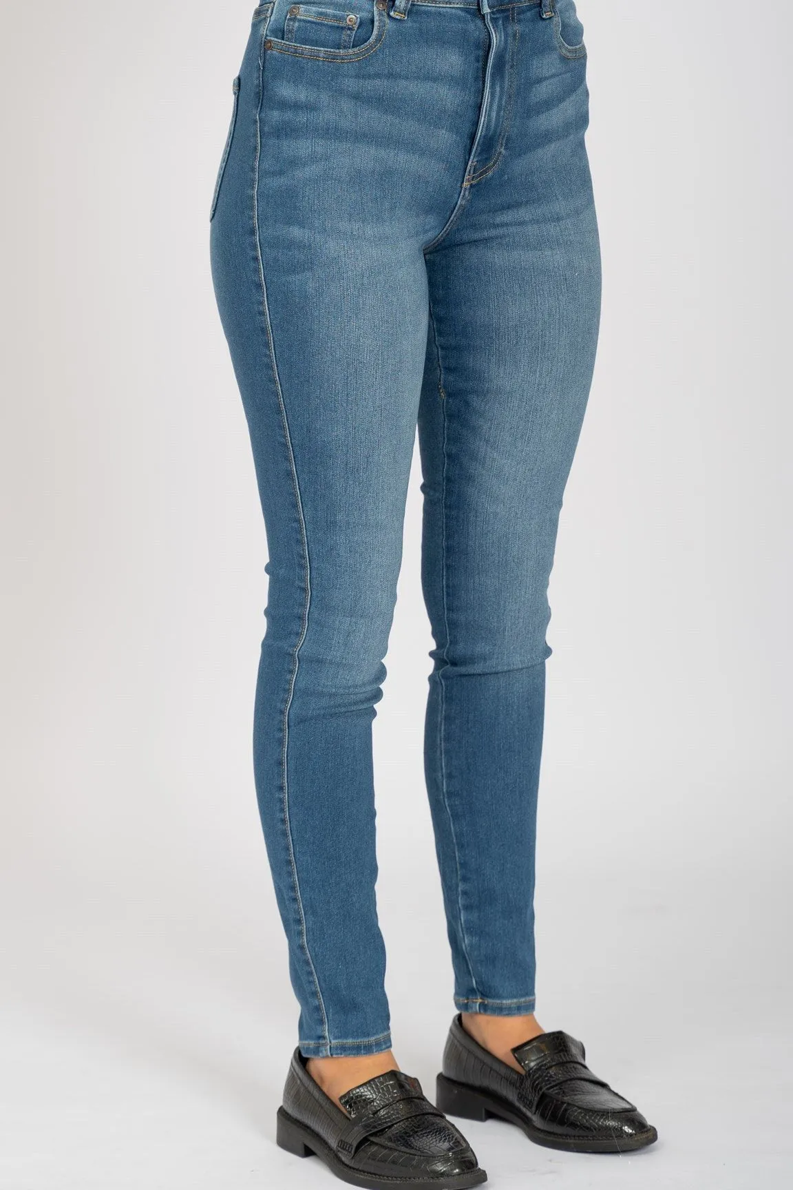 Performance Skinny Jeans - Light Blue Denim