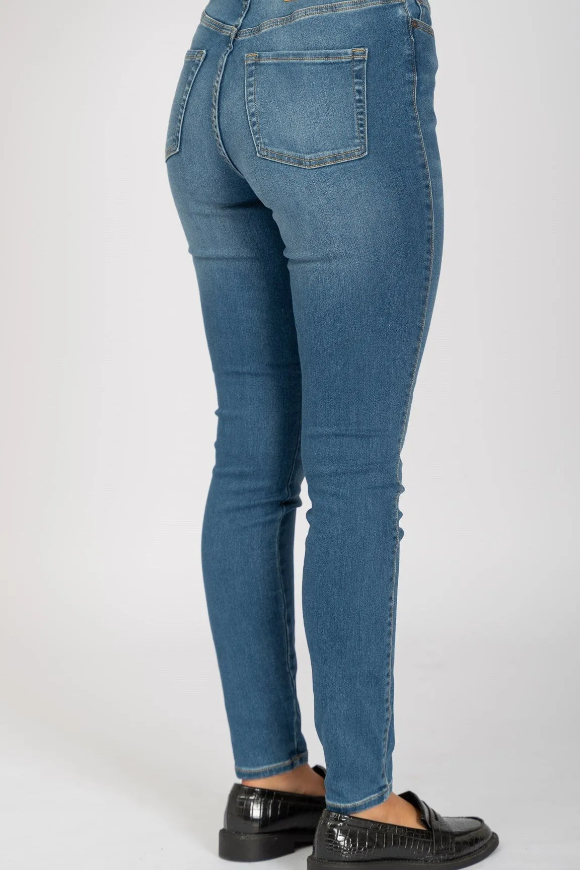 Performance Skinny Jeans - Light Blue Denim