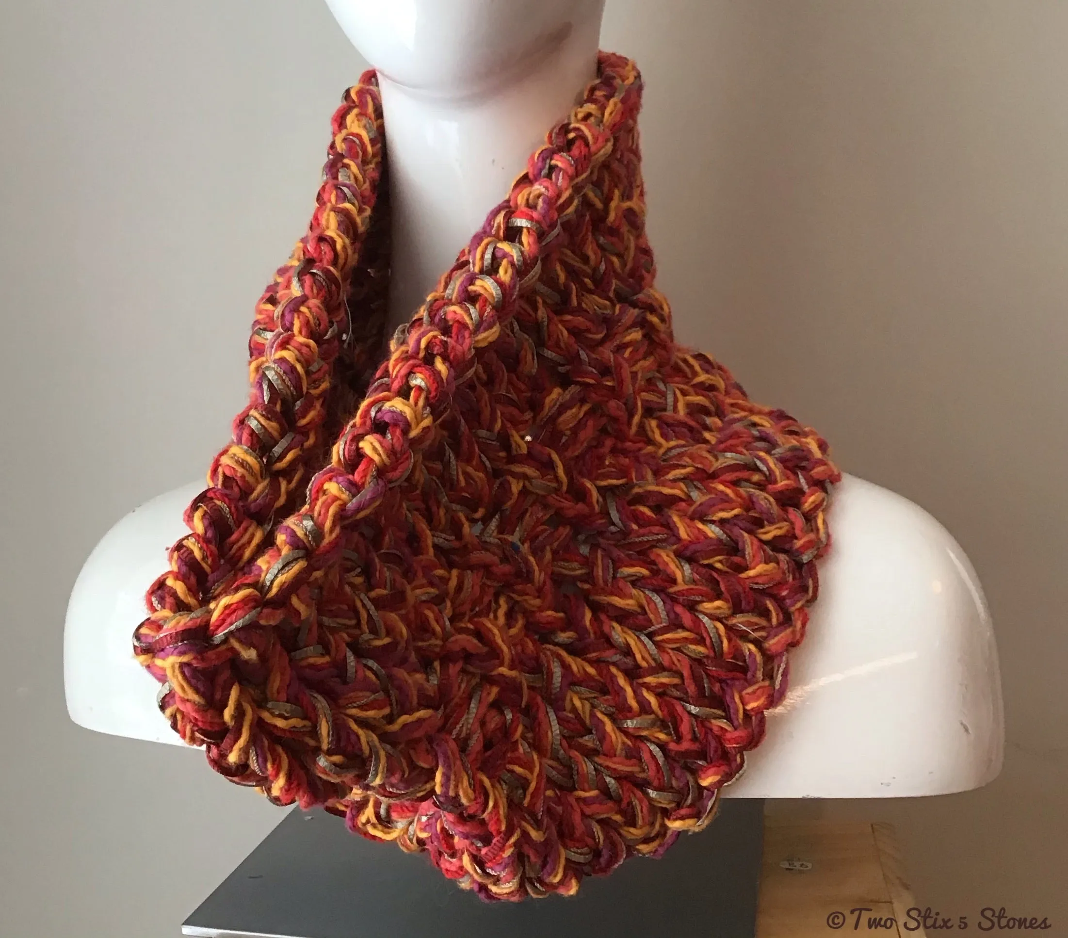 Red & Orange Tweed Knit Cowl