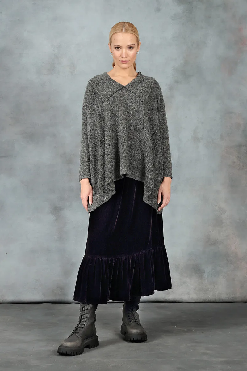 Relaxed Collar Grey Wool Sweater