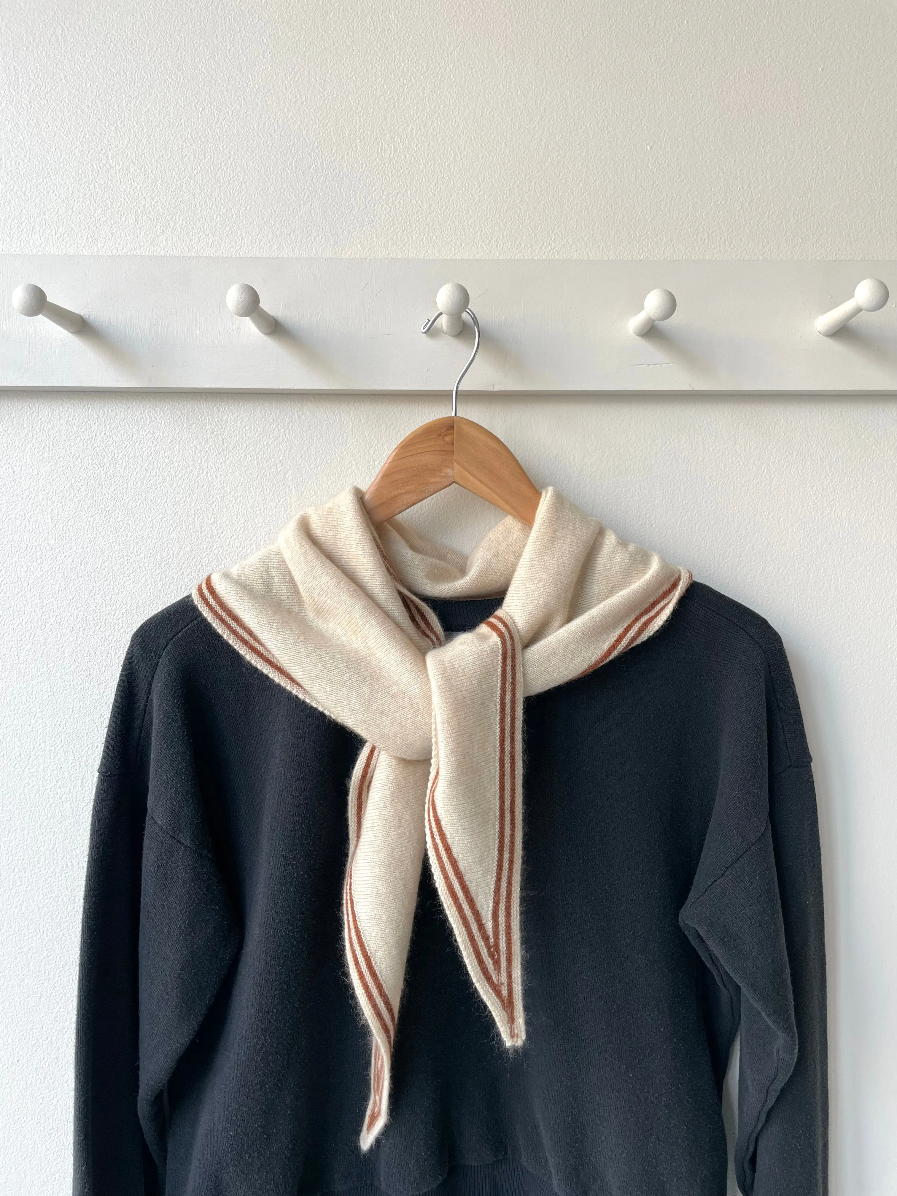 Sloane Cashmere Neckscarf