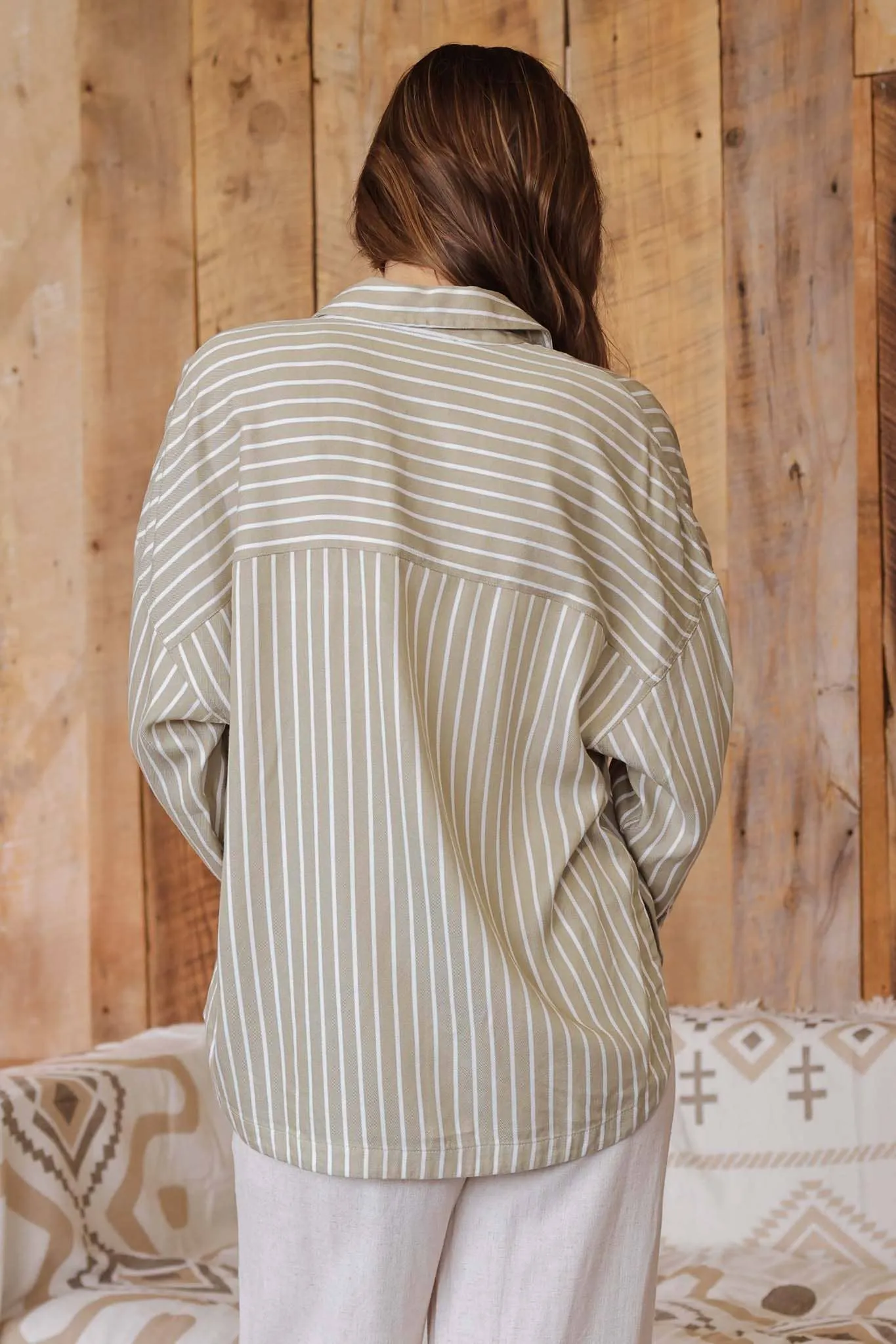 STRIPE COLLARED BUTTON DOWN LONG SLEEVE SHACKET