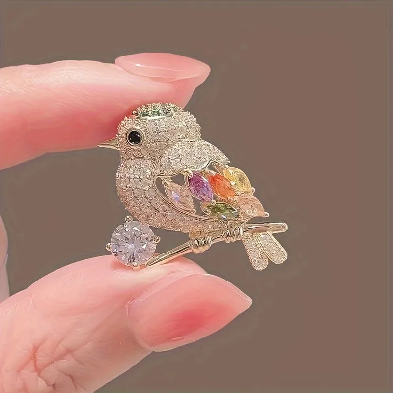 Stunning Magpie Bird Shaped Rhinestone Brooch for Womens Fashion