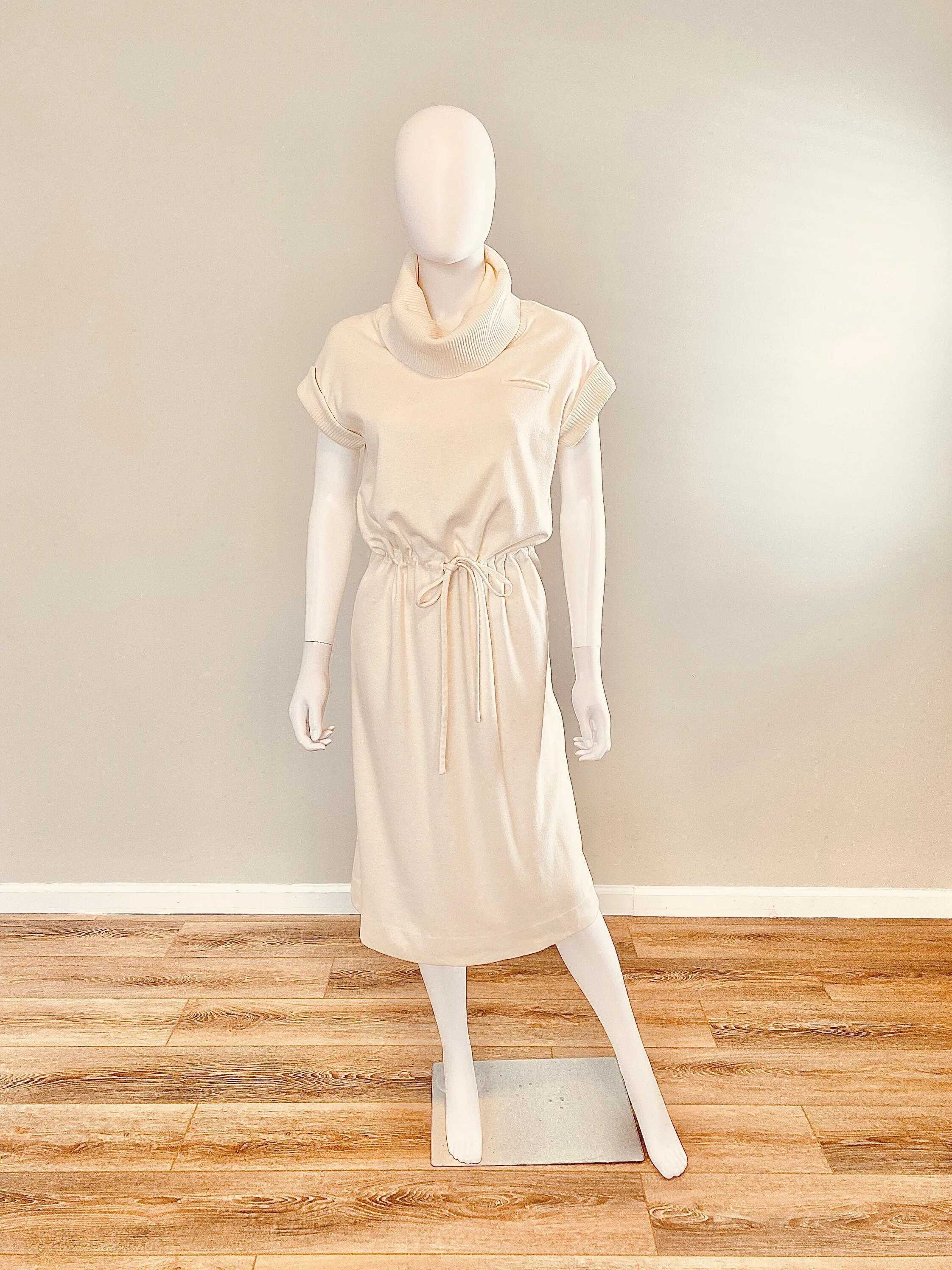 Vintage 1960s Cream Shirt Dress / 60s Kimberly Cowl Neck Cotton Dress / Size S M