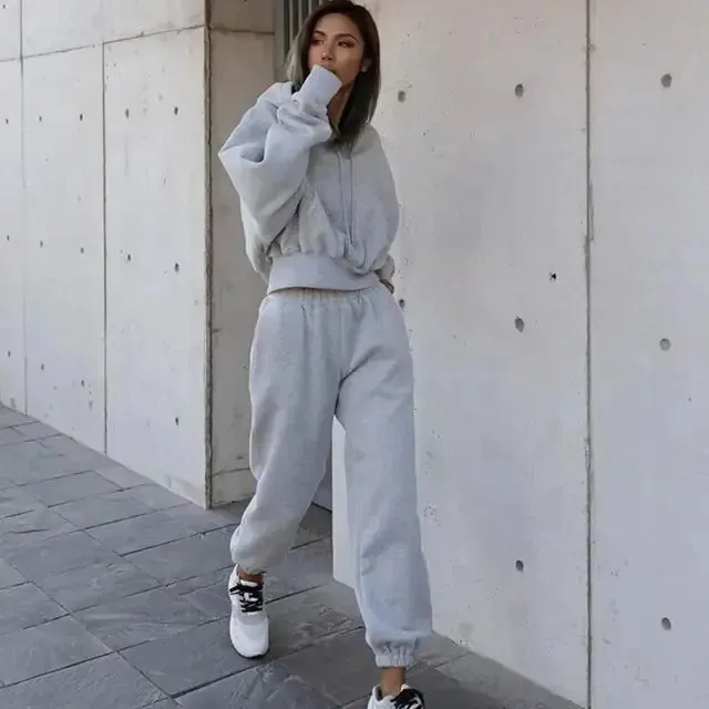 Women Warm Hoodie and Pants Set